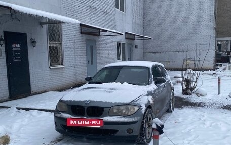 BMW 1 серия, 2006 год, 650 000 рублей, 9 фотография