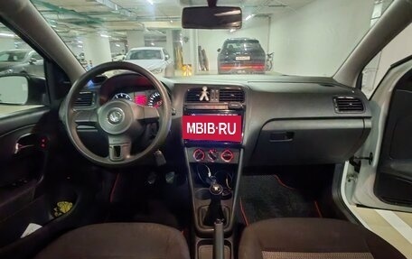 Volkswagen Polo VI (EU Market), 2014 год, 730 000 рублей, 4 фотография