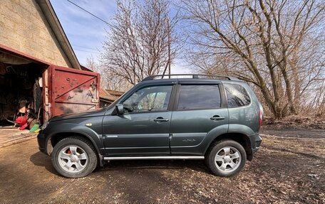 Chevrolet Niva I рестайлинг, 2011 год, 550 000 рублей, 6 фотография
