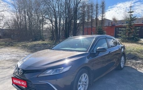 Toyota Camry, 2021 год, 4 070 000 рублей, 4 фотография