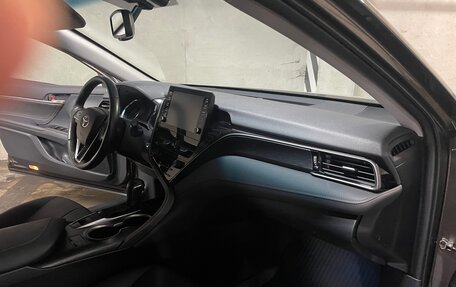 Toyota Camry, 2021 год, 4 070 000 рублей, 15 фотография