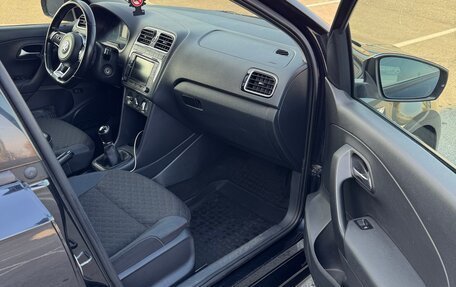 Volkswagen Polo VI (EU Market), 2018 год, 920 000 рублей, 9 фотография