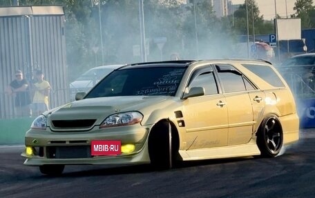 Toyota Mark II IX (X110), 2002 год, 1 800 000 рублей, 1 фотография