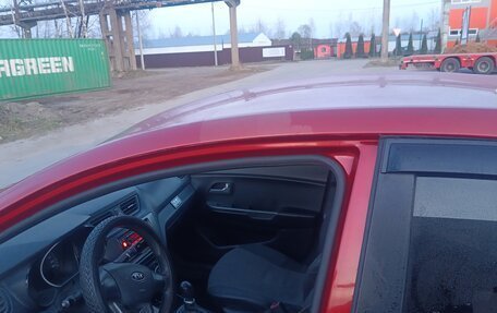 KIA Rio III рестайлинг, 2012 год, 680 000 рублей, 2 фотография