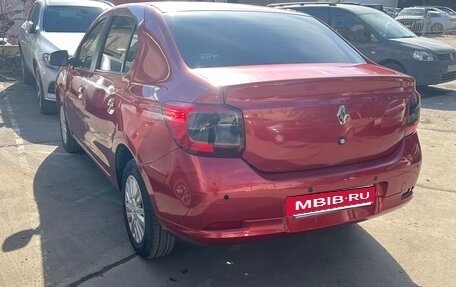 Renault Logan II, 2016 год, 760 000 рублей, 2 фотография