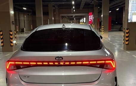 KIA K5, 2020 год, 2 900 000 рублей, 10 фотография