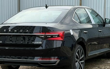 Skoda Superb III рестайлинг, 2025 год, 2 950 000 рублей, 6 фотография