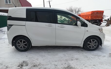 Honda Freed I, 2014 год, 970 000 рублей, 11 фотография