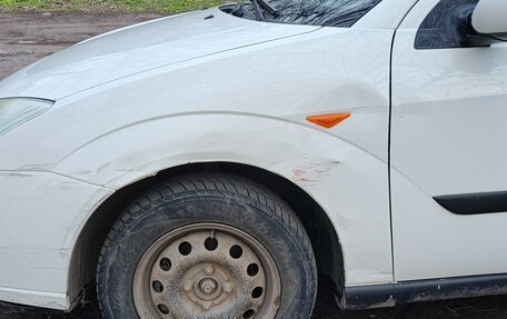 Ford Focus IV, 2001 год, 240 000 рублей, 2 фотография