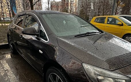 Opel Astra J, 2014 год, 1 000 000 рублей, 3 фотография