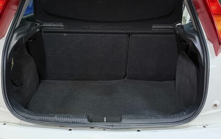 Ford Focus IV, 2001 год, 240 000 рублей, 16 фотография