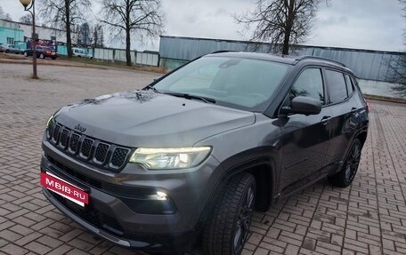 Jeep Compass II, 2021 год, 2 200 000 рублей, 32 фотография