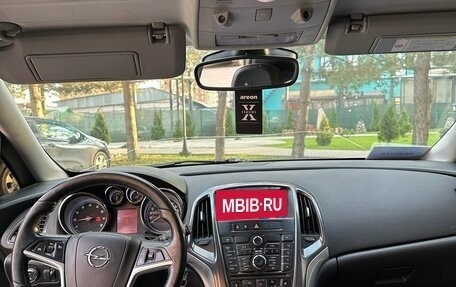 Opel Astra J, 2011 год, 680 000 рублей, 9 фотография