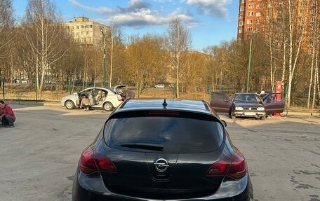 Opel Astra J, 2011 год, 680 000 рублей, 18 фотография