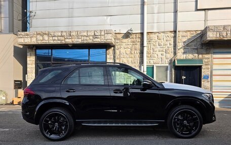 Mercedes-Benz GLE, 2026 год, 13 400 000 рублей, 2 фотография