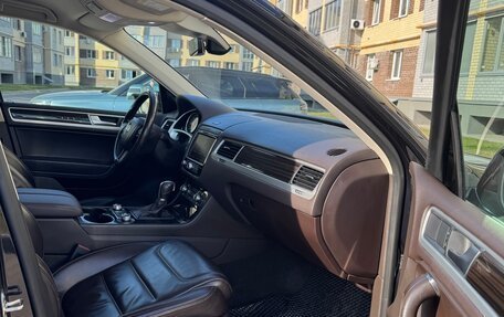 Volkswagen Touareg III, 2017 год, 3 250 000 рублей, 4 фотография