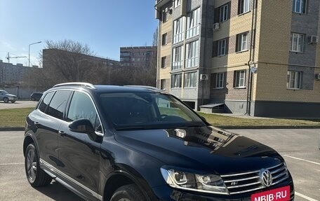 Volkswagen Touareg III, 2017 год, 3 250 000 рублей, 8 фотография
