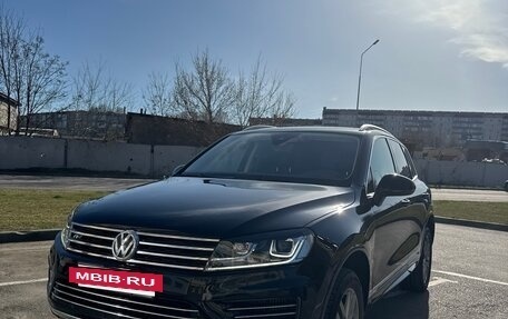 Volkswagen Touareg III, 2017 год, 3 250 000 рублей, 9 фотография