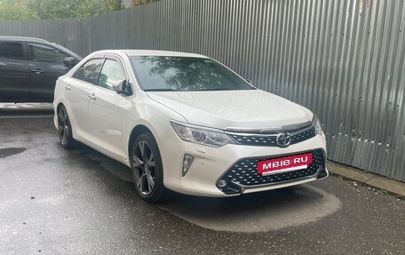 Toyota Camry, 2014 год, 1 700 000 рублей, 2 фотография