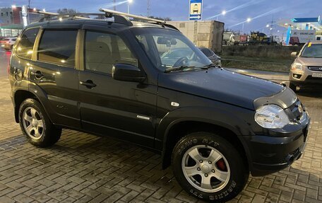Chevrolet Niva I рестайлинг, 2012 год, 680 000 рублей, 2 фотография