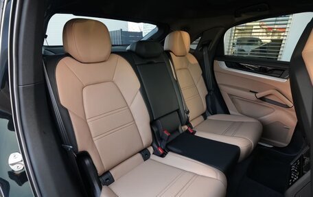 Porsche Cayenne III, 2025 год, 13 683 000 рублей, 30 фотография