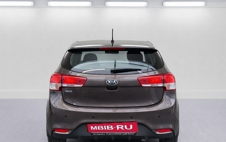 KIA Rio III рестайлинг, 2016 год, 990 000 рублей, 3 фотография