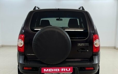 Chevrolet Niva I рестайлинг, 2019 год, 820 000 рублей, 3 фотография