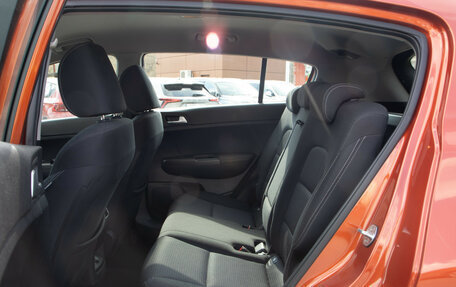 KIA Sportage IV рестайлинг, 2019 год, 2 498 000 рублей, 8 фотография