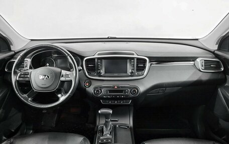 KIA Sorento III Prime рестайлинг, 2018 год, 2 540 000 рублей, 5 фотография