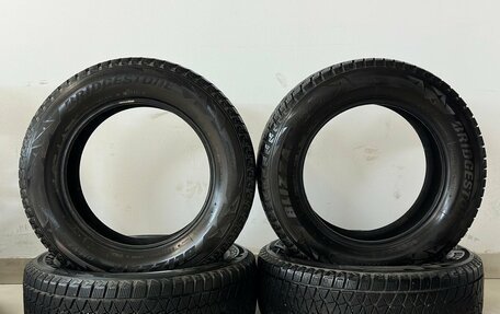 Volkswagen Tiguan II, 2021 год, 2 920 000 рублей, 17 фотография