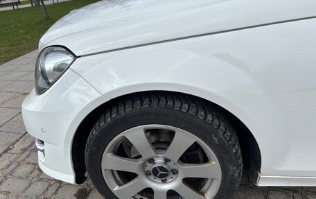 Mercedes-Benz C-Класс, 2013 год, 1 350 000 рублей, 21 фотография