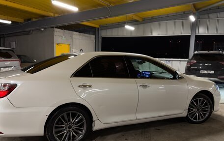 Toyota Camry, 2017 год, 1 930 000 рублей, 5 фотография