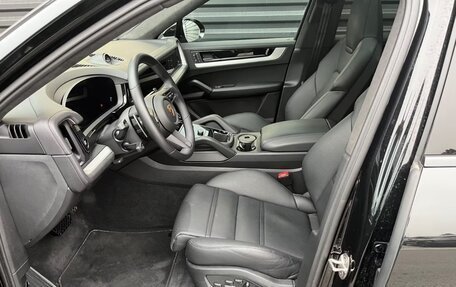 Porsche Cayenne III, 2025 год, 12 327 000 рублей, 14 фотография