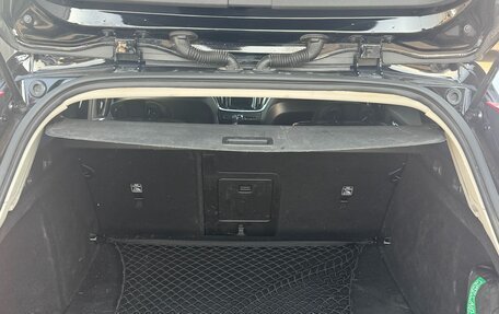 Volvo V60 II, 2018 год, 2 350 000 рублей, 11 фотография