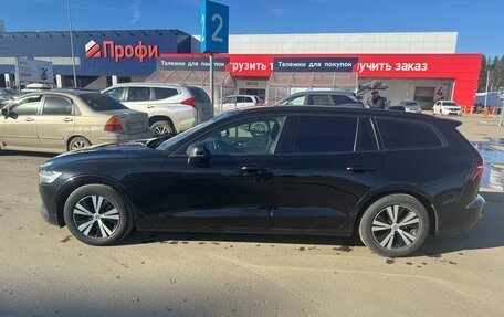 Volvo V60 II, 2018 год, 2 350 000 рублей, 8 фотография
