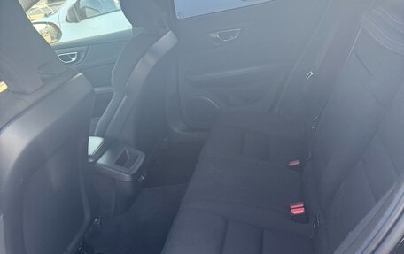 Volvo V60 II, 2018 год, 2 350 000 рублей, 10 фотография