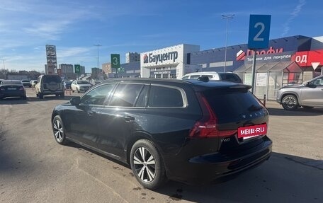 Volvo V60 II, 2018 год, 2 350 000 рублей, 4 фотография