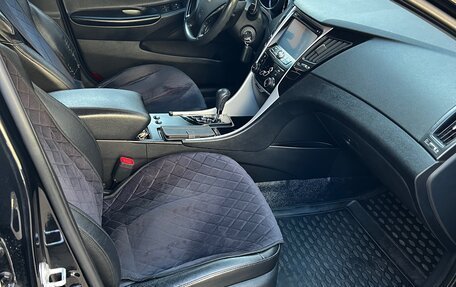 Hyundai Sonata VI, 2011 год, 1 300 000 рублей, 7 фотография