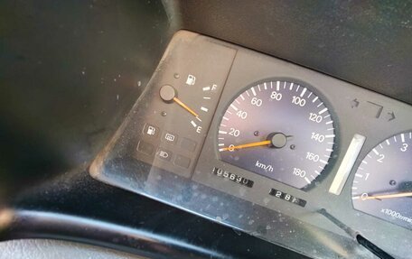 Nissan Prairie III, 1989 год, 350 000 рублей, 24 фотография