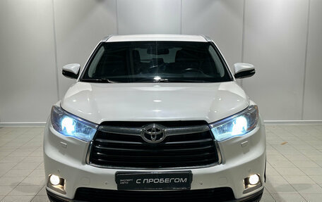 Toyota Highlander III, 2014 год, 2 570 000 рублей, 2 фотография