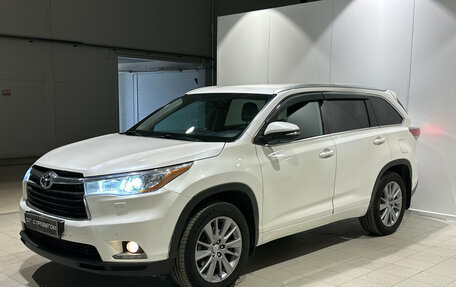Toyota Highlander III, 2014 год, 2 570 000 рублей, 4 фотография