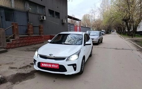 KIA Rio IV, 2018 год, 585 000 рублей, 6 фотография