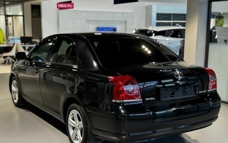 Toyota Avensis III рестайлинг, 2007 год, 890 000 рублей, 21 фотография