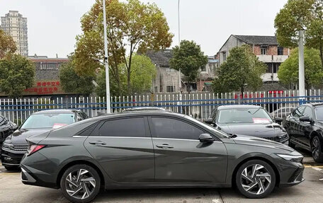 Hyundai Elantra, 2023 год, 1 320 069 рублей, 7 фотография