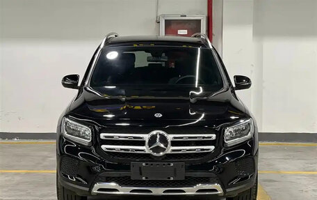 Mercedes-Benz GLB, 2021 год, 2 213 069 рублей, 2 фотография