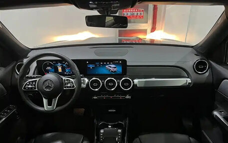 Mercedes-Benz GLB, 2021 год, 2 213 069 рублей, 7 фотография