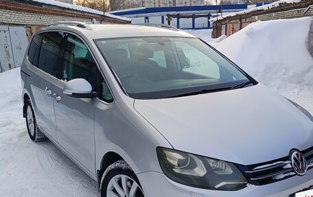 Volkswagen Sharan II, 2012 год, 1 450 000 рублей, 1 фотография