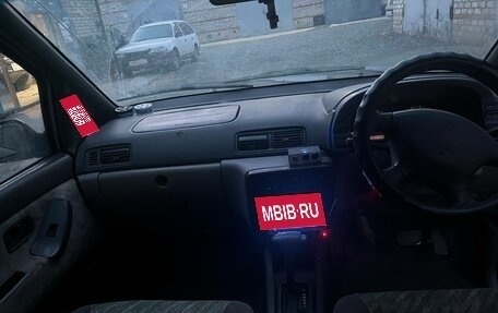 Nissan Prairie III, 1989 год, 150 000 рублей, 4 фотография