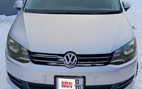 Volkswagen Sharan II, 2012 год, 1 450 000 рублей, 2 фотография