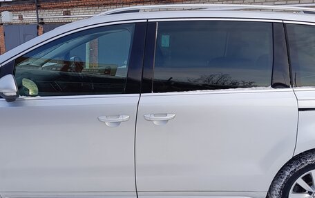 Volkswagen Sharan II, 2012 год, 1 450 000 рублей, 4 фотография